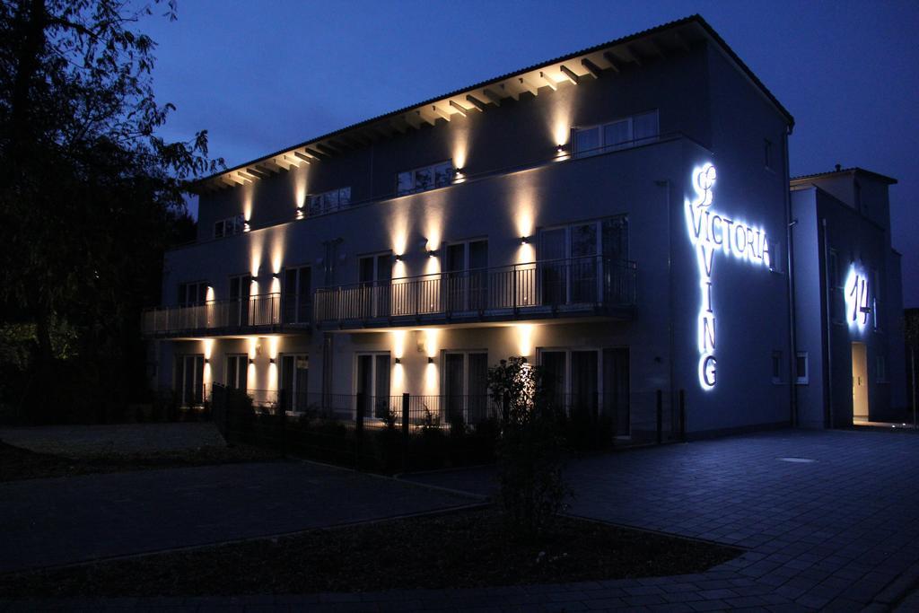 Victoria Living Hotel Jockgrim Ngoại thất bức ảnh