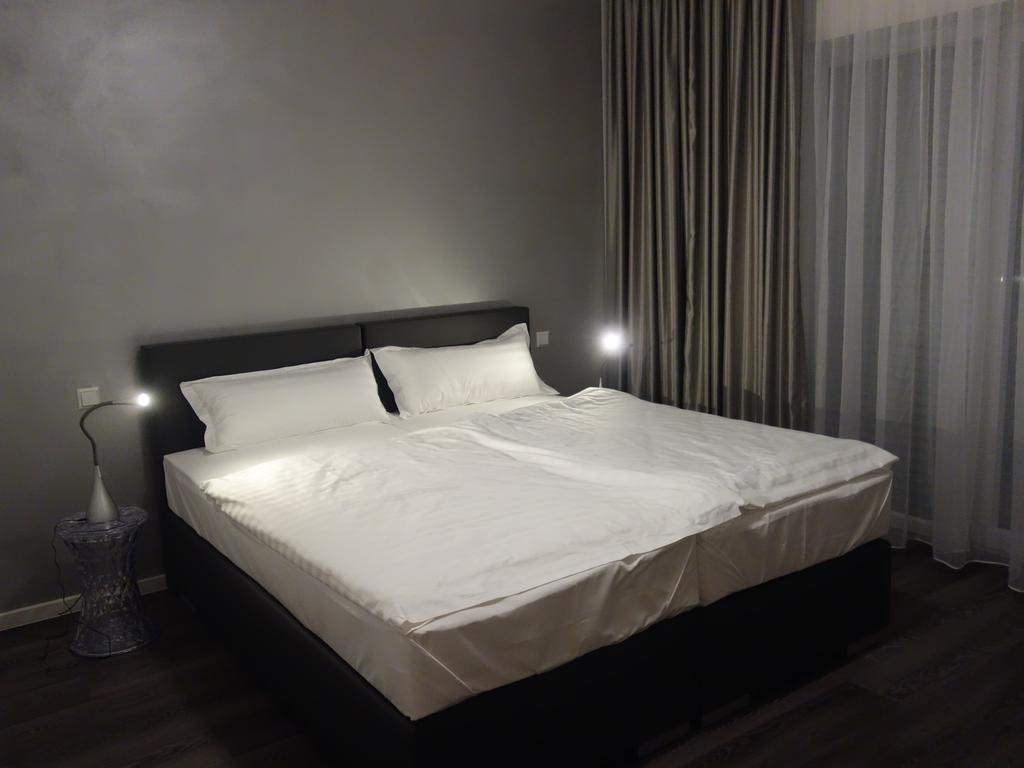 Victoria Living Hotel Jockgrim Ngoại thất bức ảnh