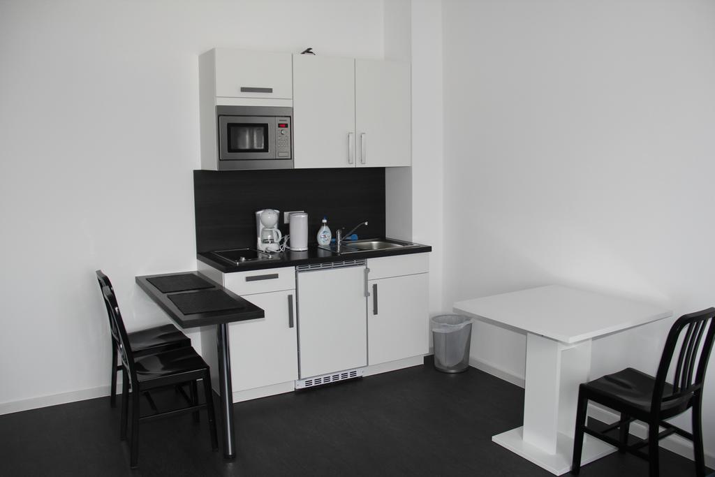 Victoria Living Hotel Jockgrim Ngoại thất bức ảnh