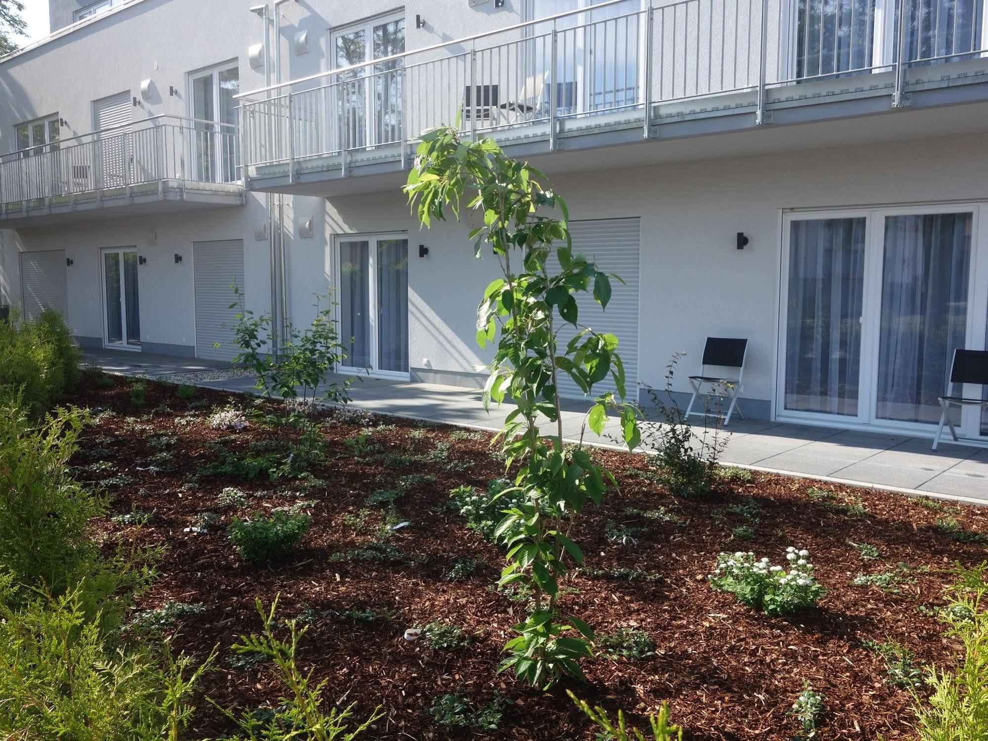 Victoria Living Hotel Jockgrim Ngoại thất bức ảnh
